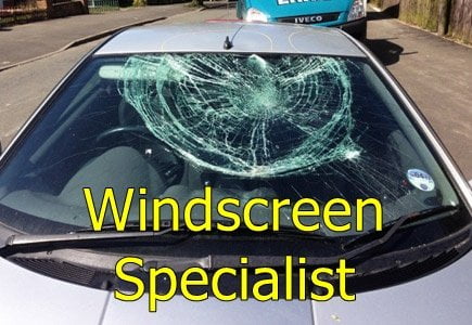 Windscreen Specialist Puchong Sunway Replace